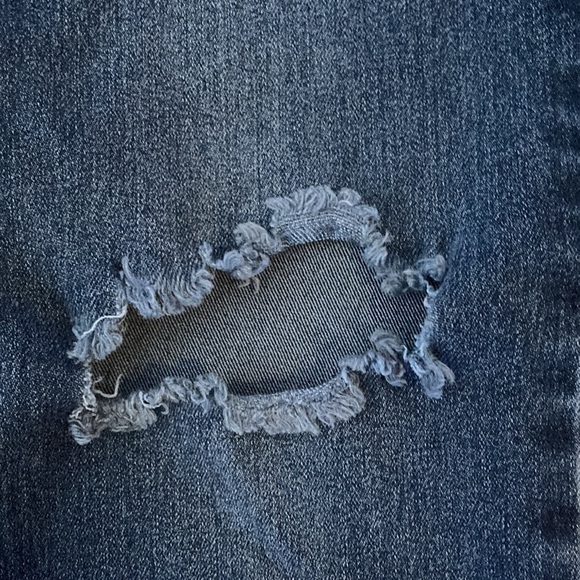 Free People Distressed Knee Jeans - Picture 10 of 15